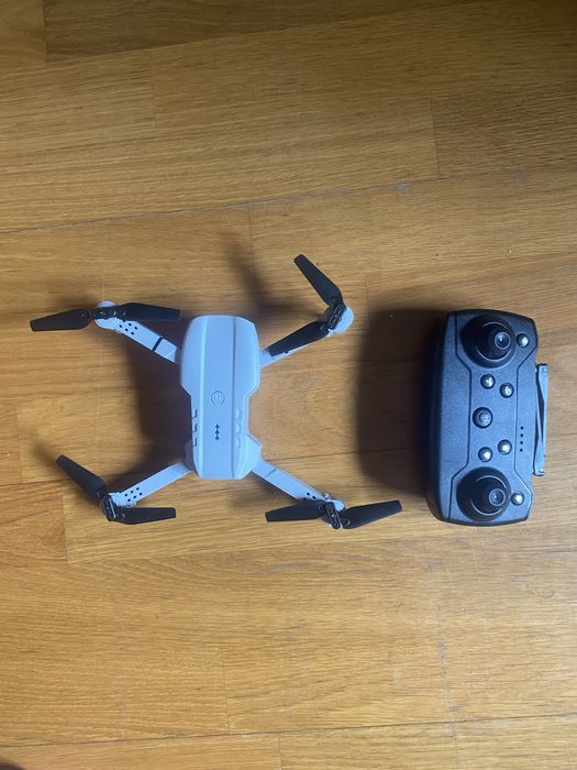 Drone Nunca usado da marca Drane Pra