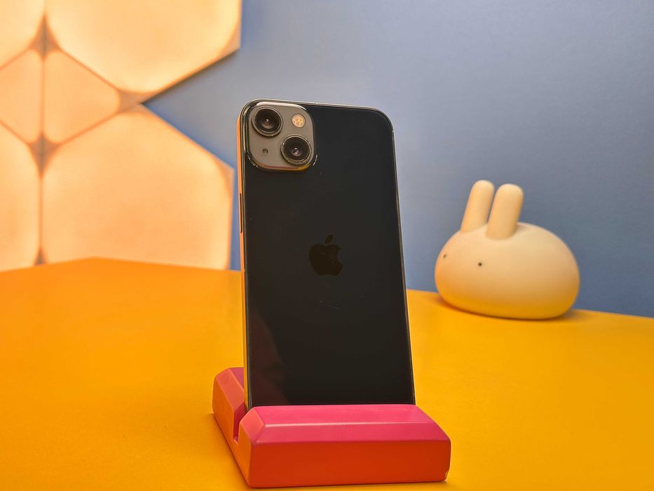 Смартфон Apple iPhone 13 128GB Midnight (141538) Б/У З ГАРАНТІЄЮ