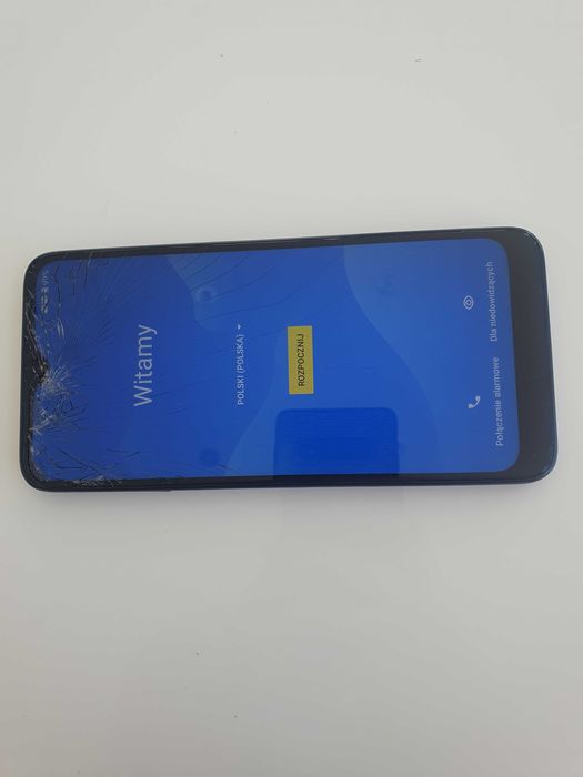 Telefon TCL (plus ładowarka). Szybka wysyłka lub odbiór osobisty.