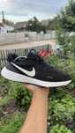 Оригінальні Кросівки Nike Revolution 5 Розмір 44