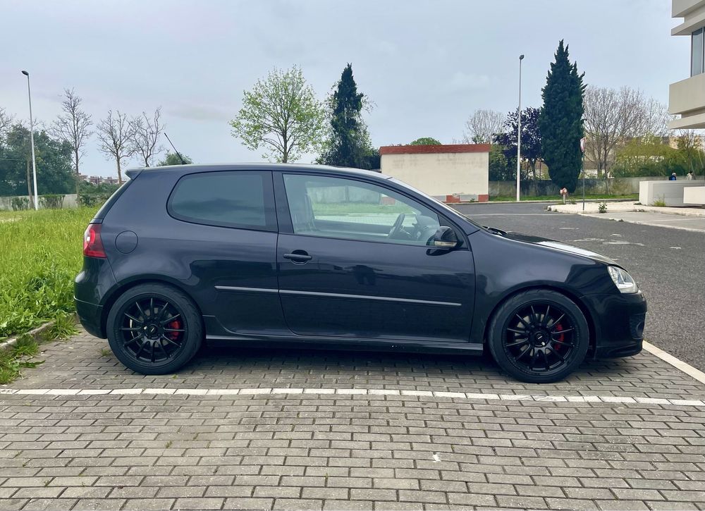 VW Golf GTI 2.0 TFSI Edition 30