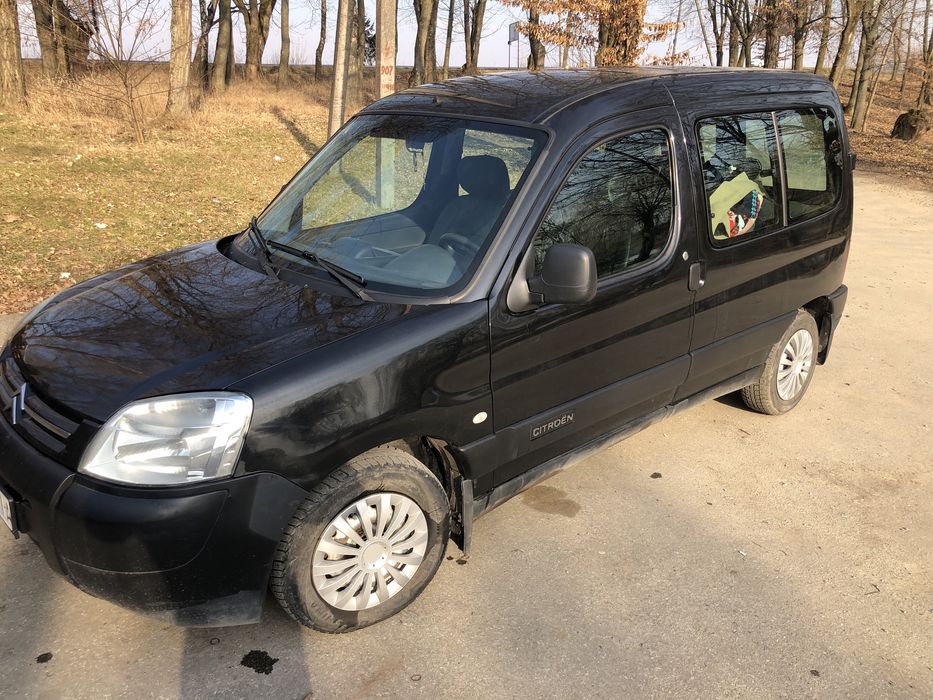 Продам авто Citroen Berlingo