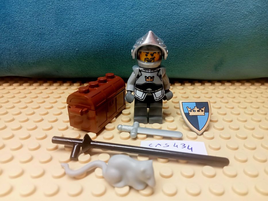 CAS434 Fantasy Era Crown Knight Lego Castle stan BDB + dodatki, rzadki