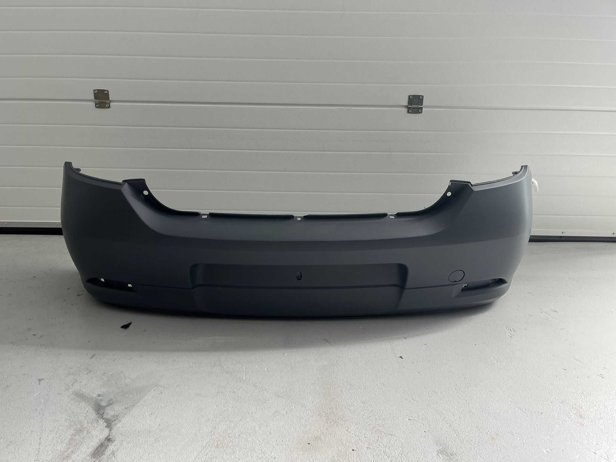 Para-choque traseiro Dacia logan
