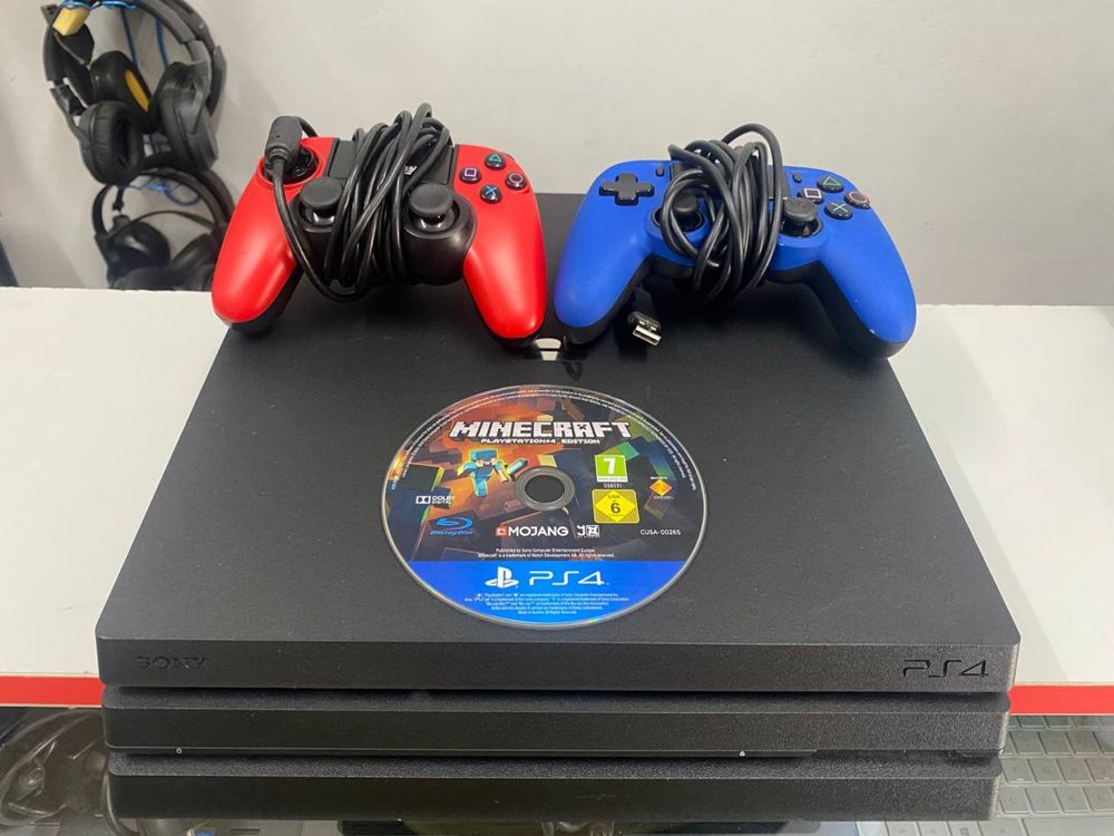 PlayStation 4 Pro 1 TB