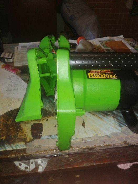 Продам электромотор к цепной пиле procraft к 2300.