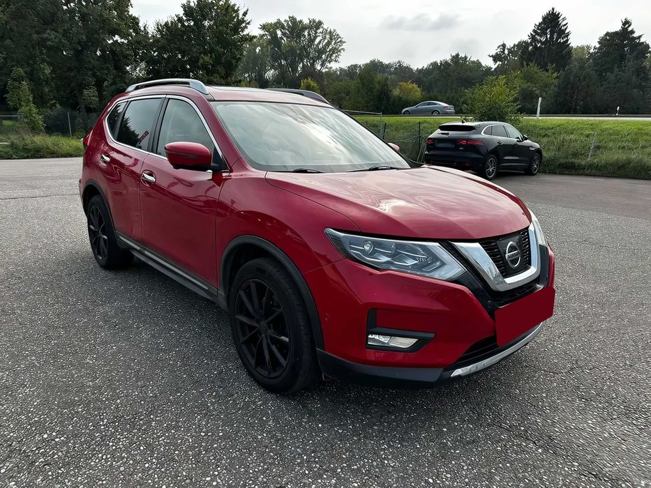 Nissan X-Trail      2017
