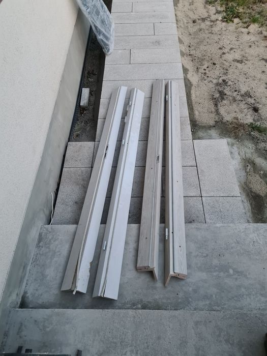 Ościeżnice różne rodzaje całość na sprzedaż.