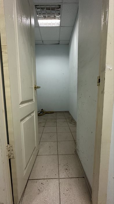 Оренда фасадного приміщення, вул. Ногіна (Ракітіна)