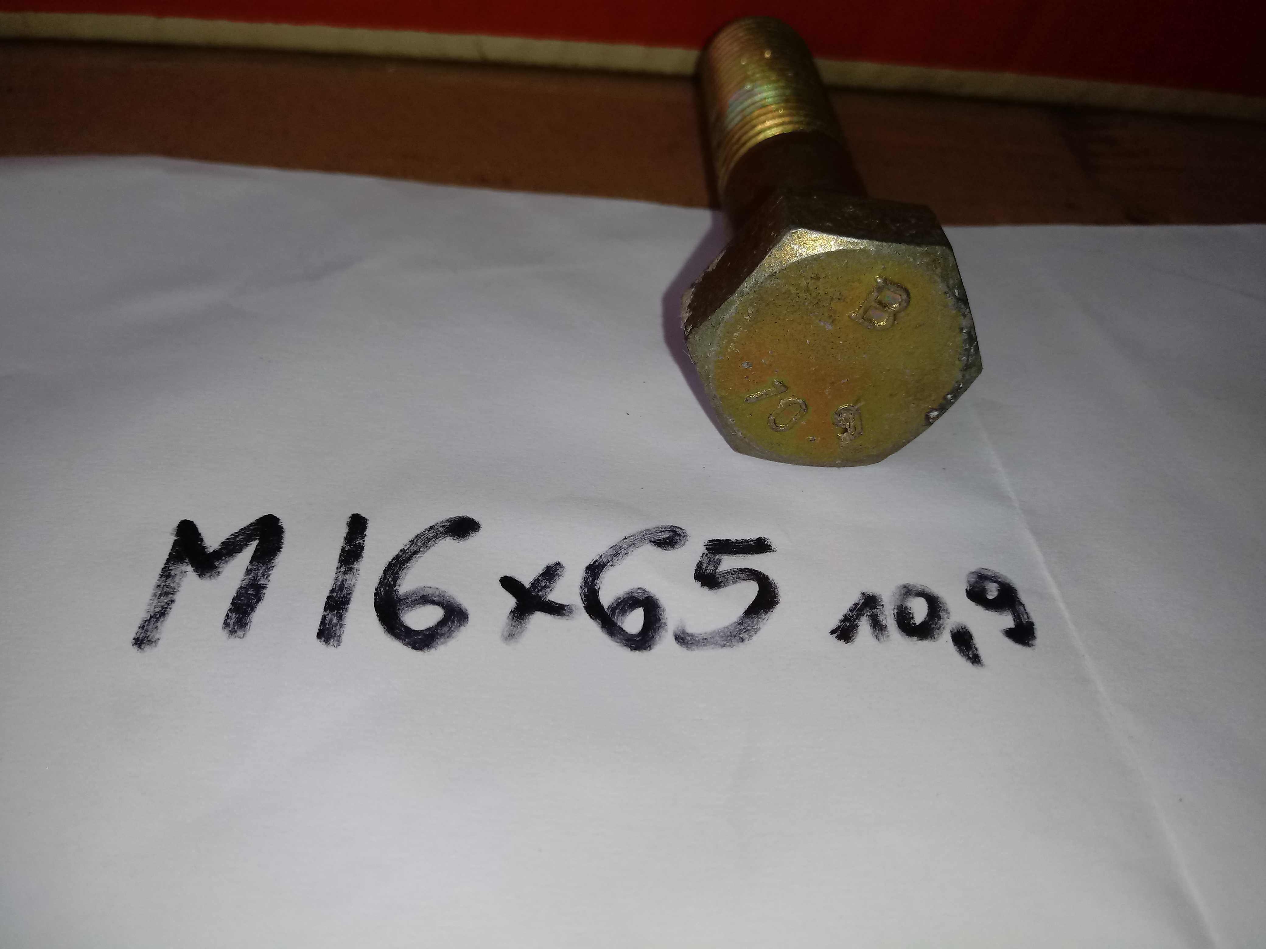 Śruba M16x65 twardość 10,9 do kolekcji PRL