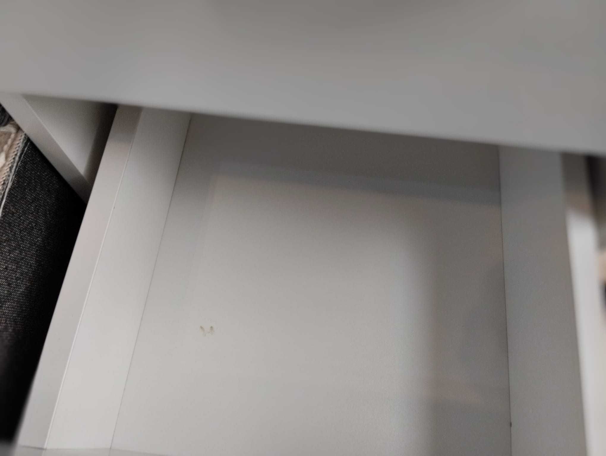 Biurko z szufladami białe OPEN 2 Agata Meble z tablicą.