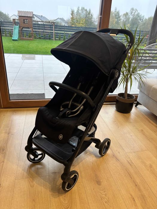 WÓZEK SPACEROWY CYBEX BEEZY do 22 kg duże koła Magic Black Czarny