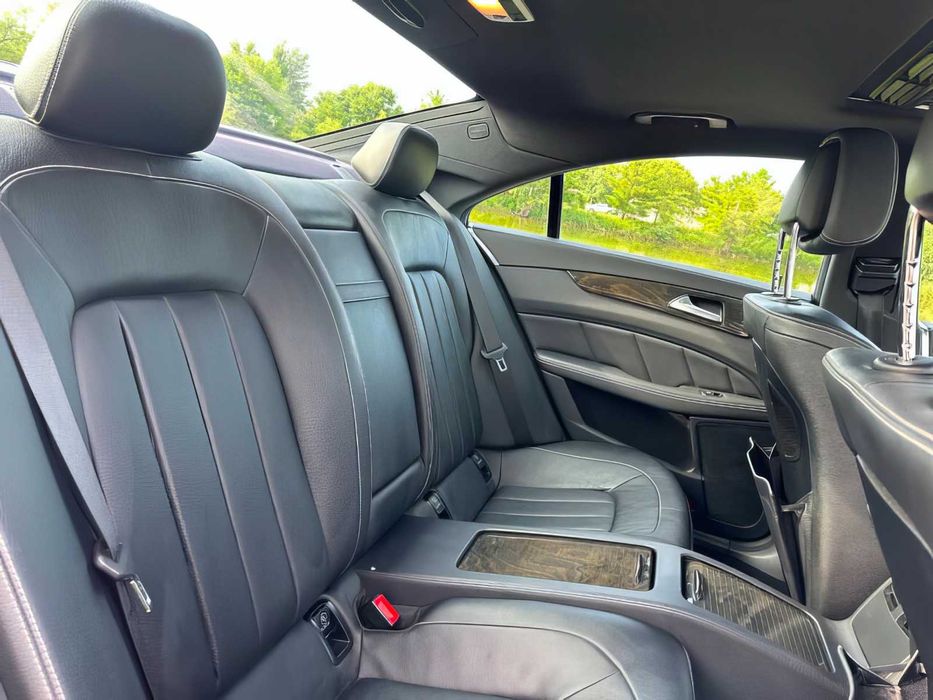 Mercedes-Benz CLS CLS 550 4MATIC      2014