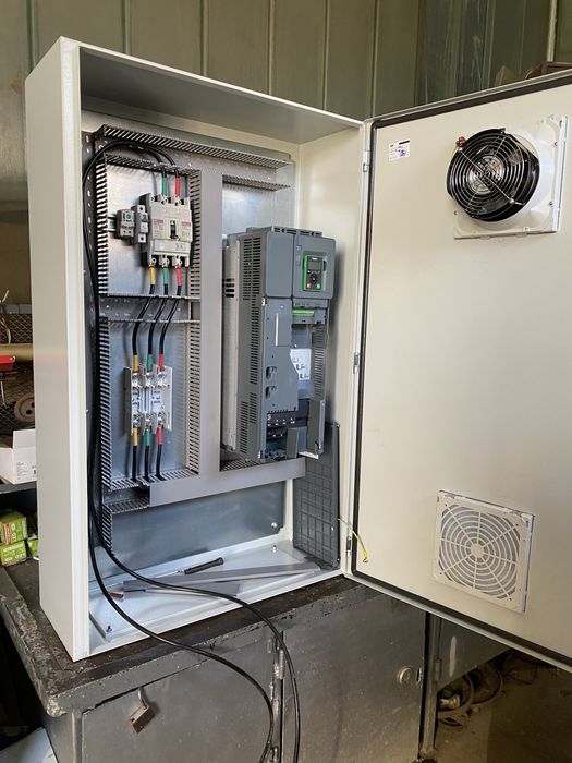 Щит управления насосной станцией,глубинным насосом изготовление монтаж