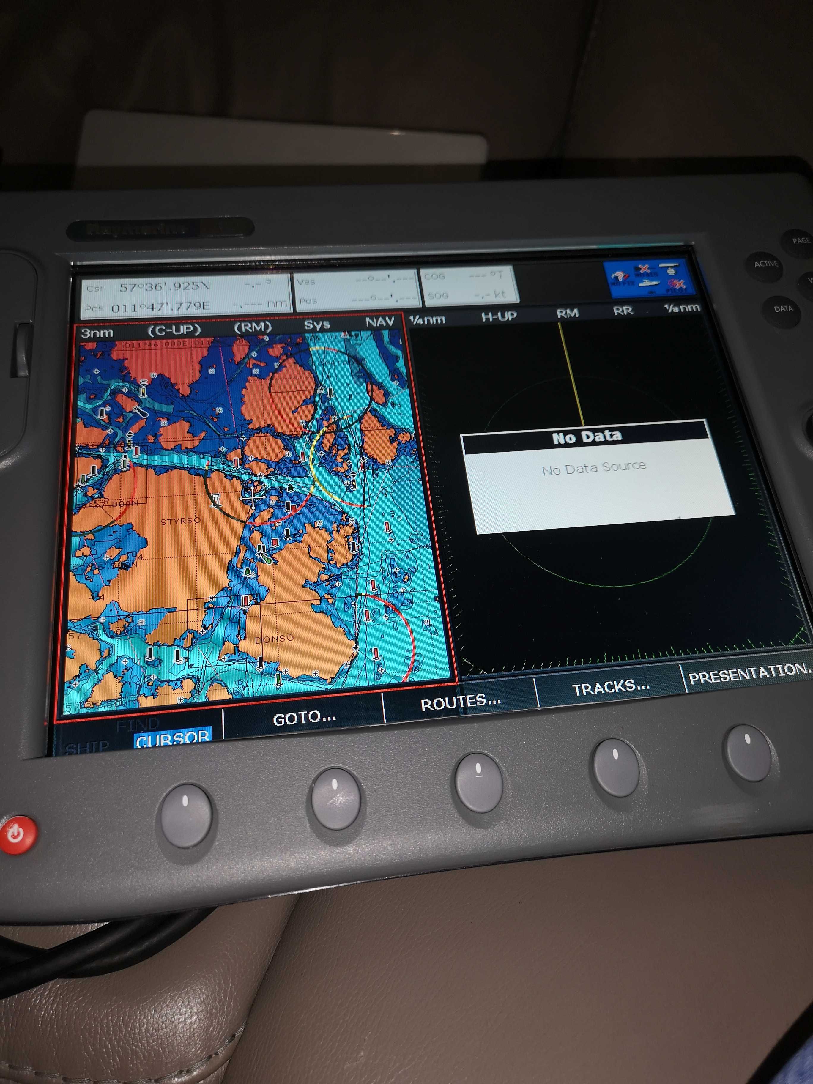 Raymarine C120 ploter, echosonda