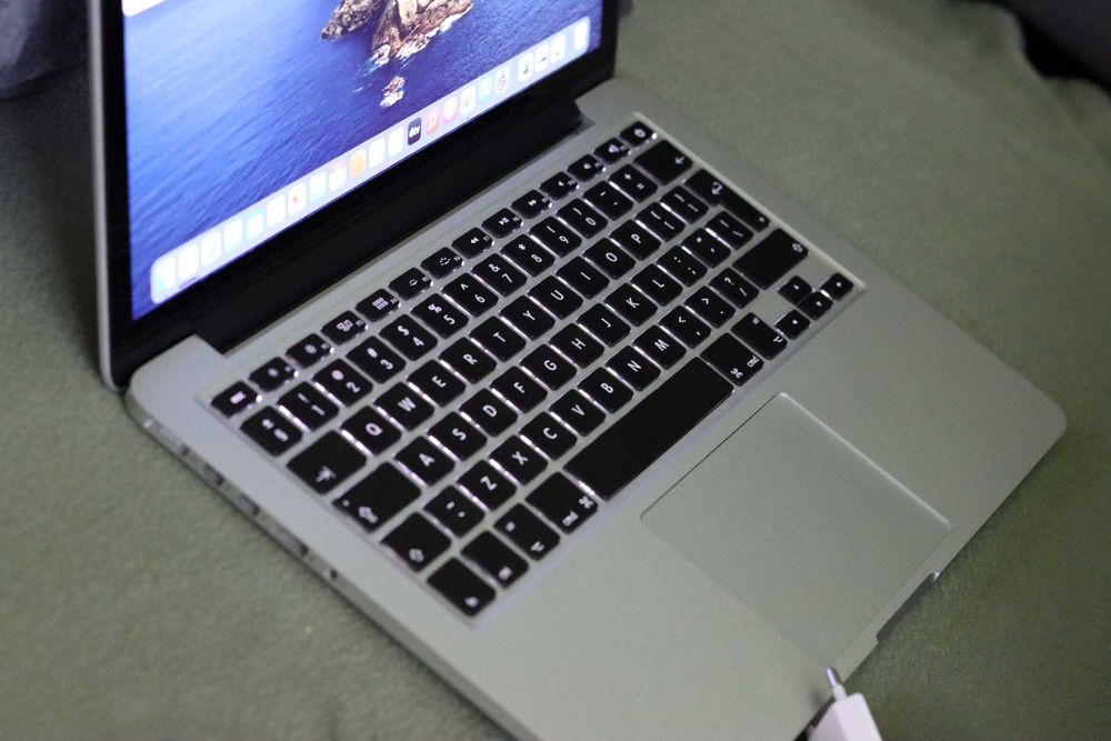 MacBook pro A1502/ 8GB/128GB/ nowa bateria / 2015/2016r MacOS Monterey