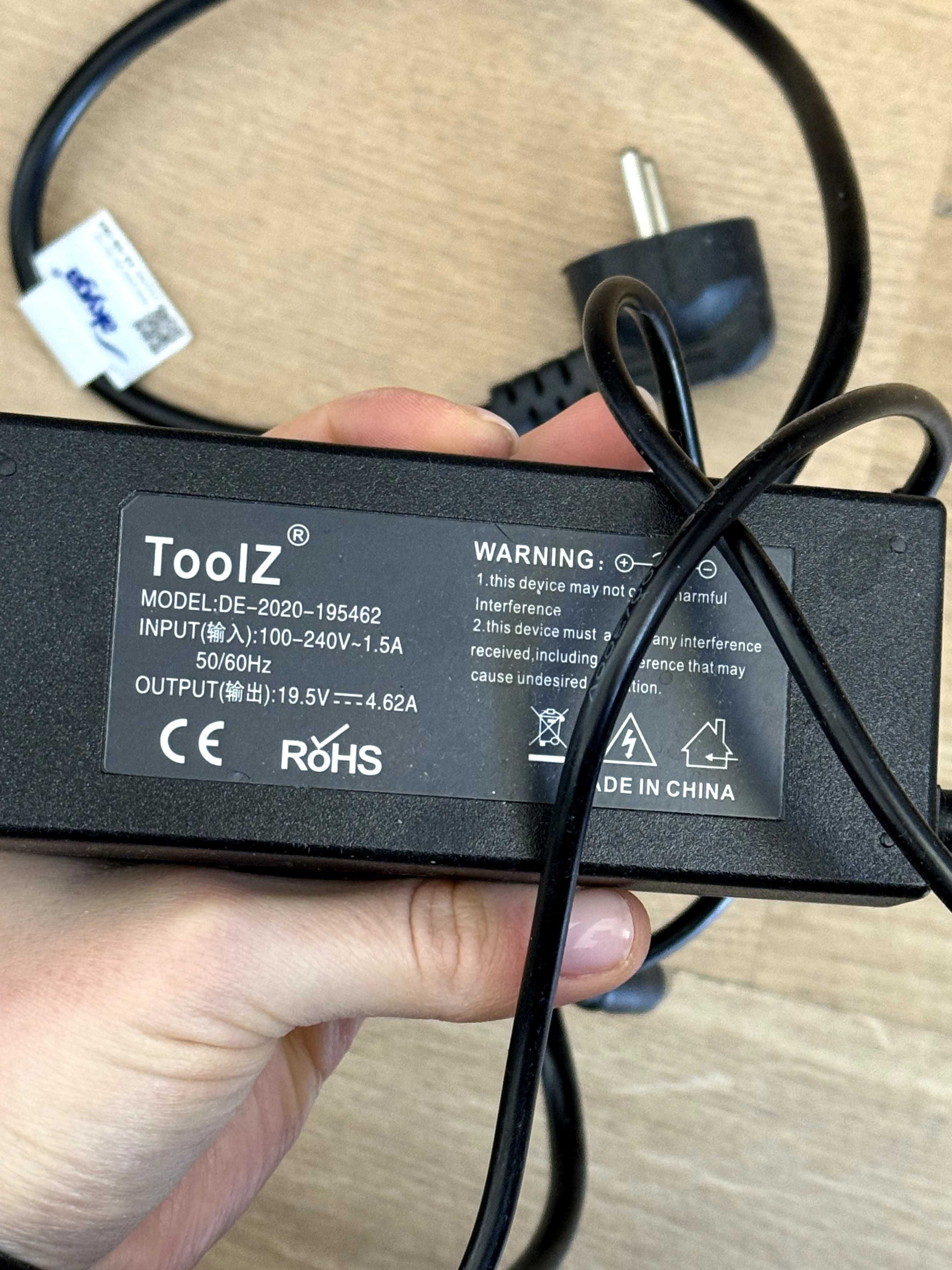 Ładowarka zasilacz uniwersalny do laptopa
