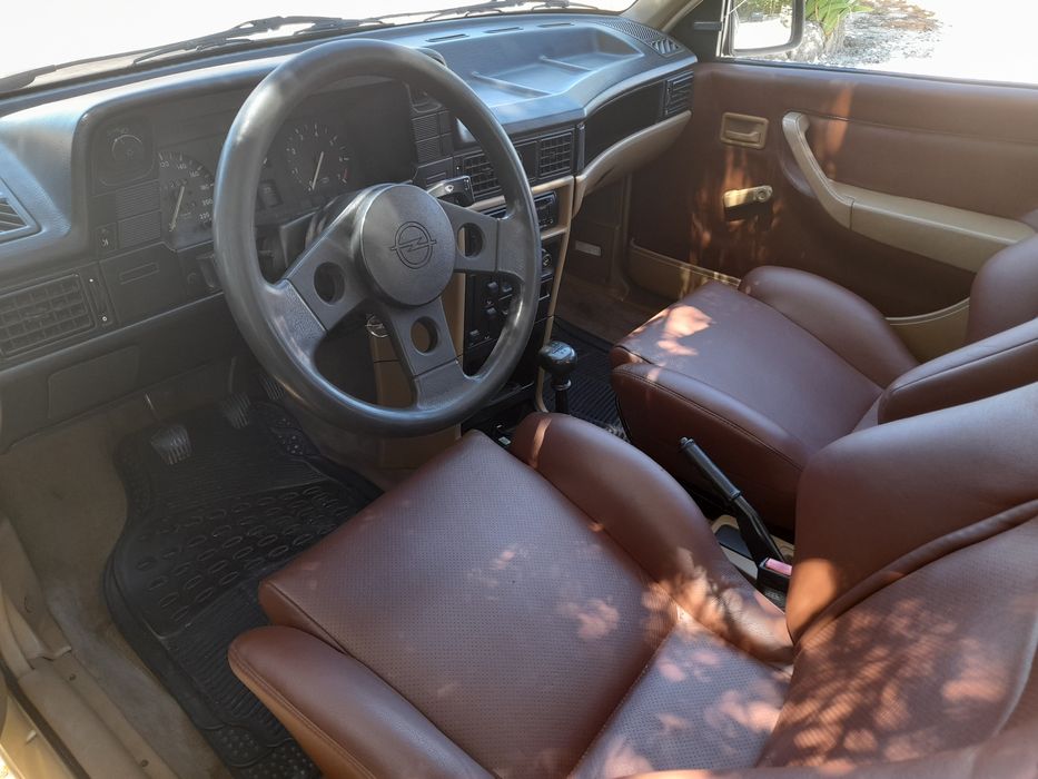 Opel Kadett c20ne