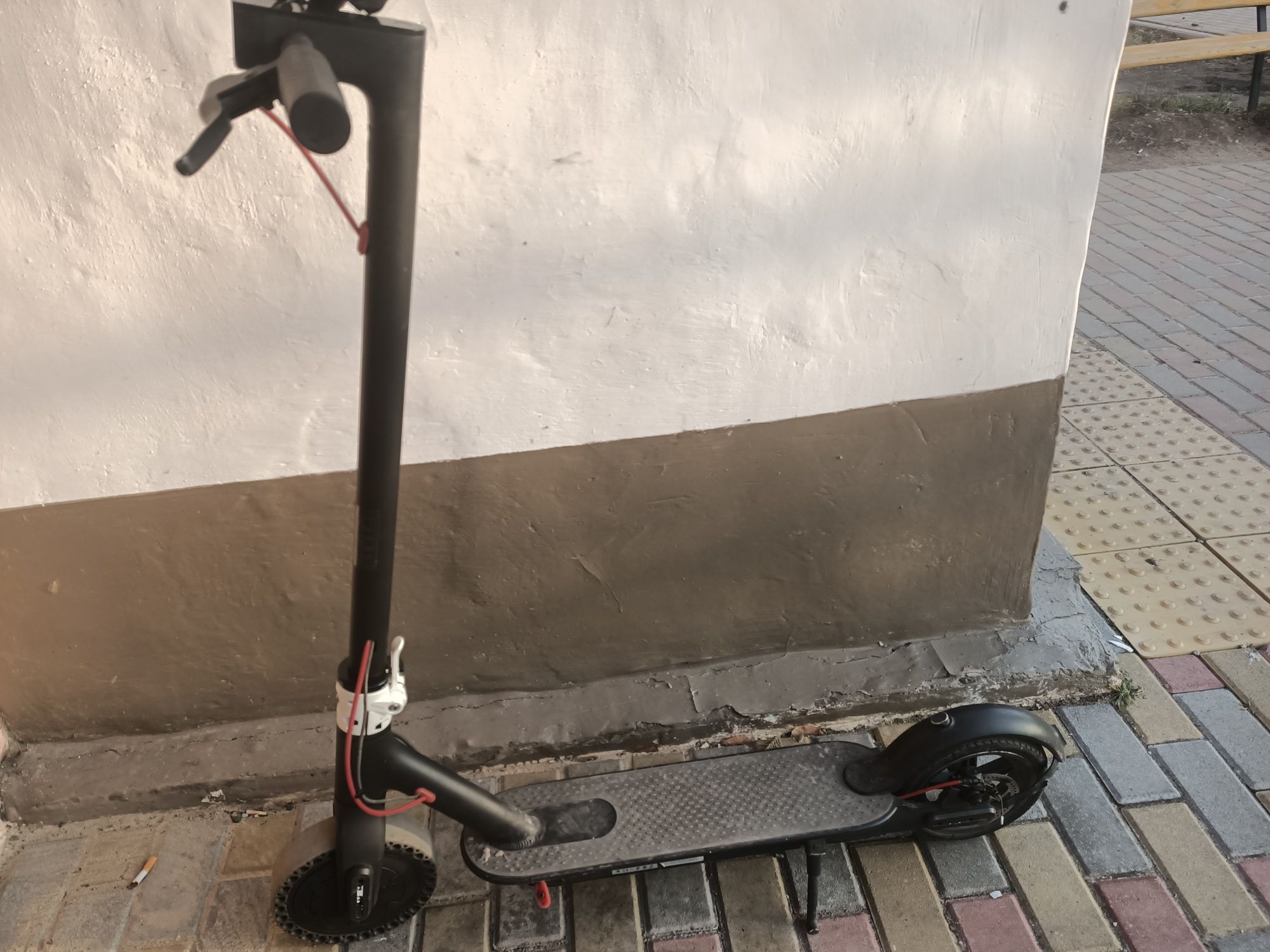 Xioami m365 продам