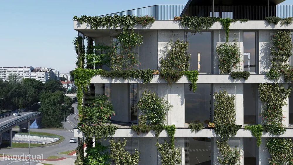 Piso De 6 Escritórios Em Braga