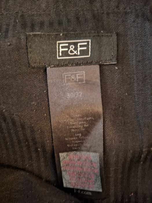 Garniturowe spodnie męskie, kolor grafitowy, rozmiar 30/32