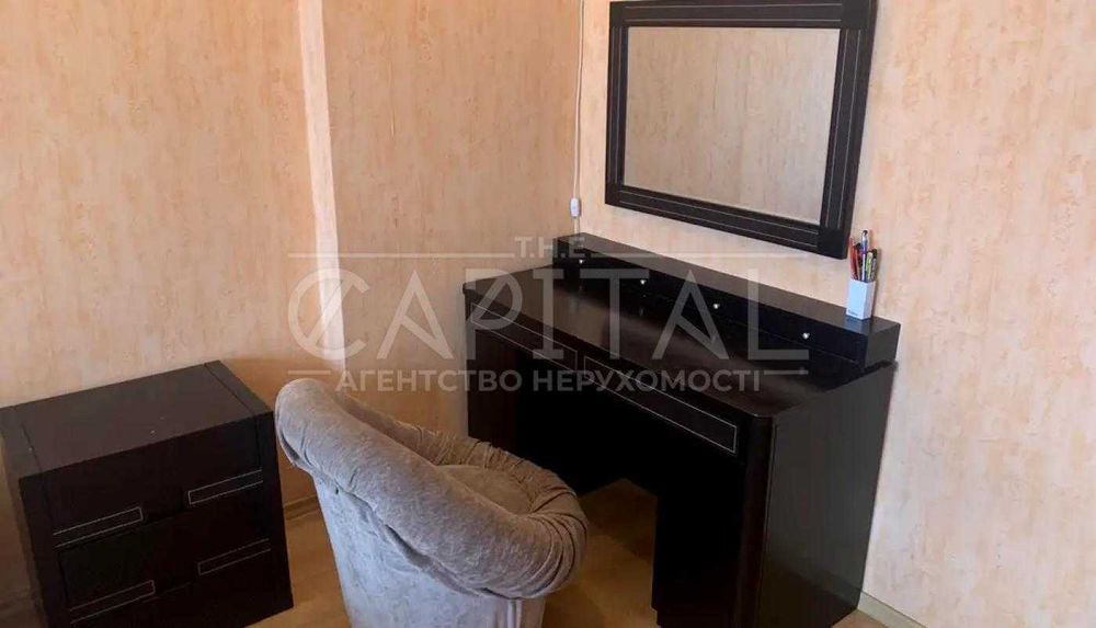 Здається  4х кімнатна квартира НСК Олімпійський