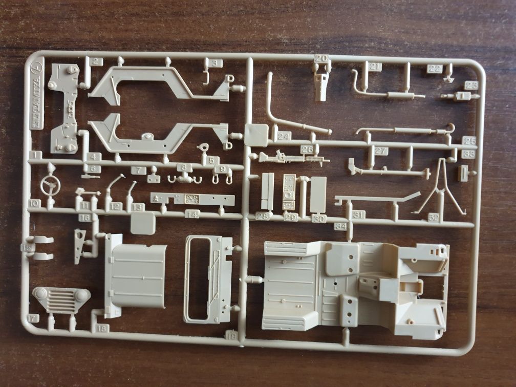 Сборная модель джип 1/35 Tamiya u.s. m151a2 Ford mutt