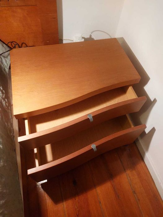 Mesas de Cabeceira de Madeira