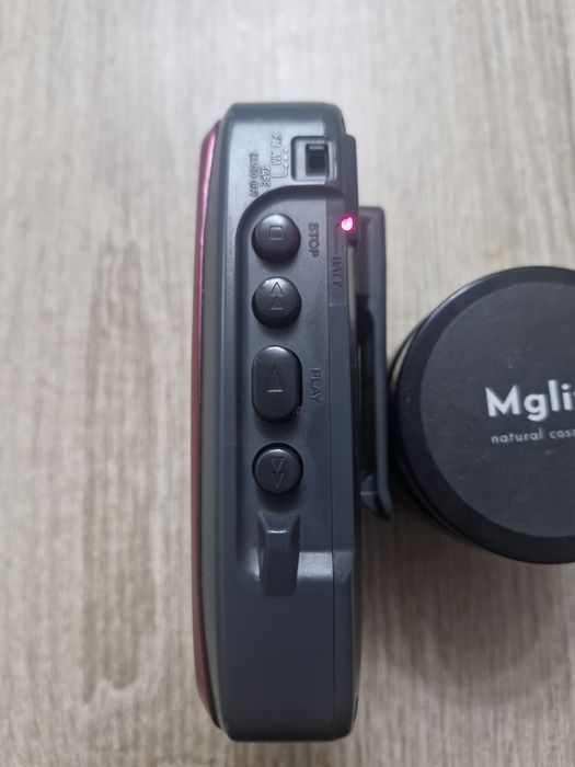 Sony WM-FX171 Walkman FM AM Radio Mega Bass