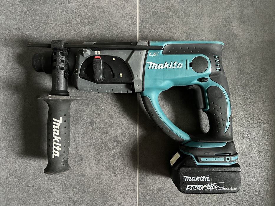 Акум.перфоратор Makita DHR 202+АКБ 5.0Ah