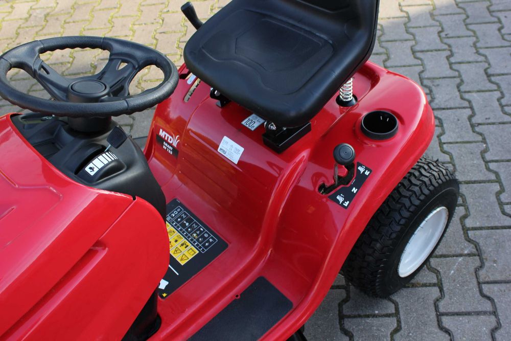 MTD RF 125  Smart  TRAKTOREK Kosiarka