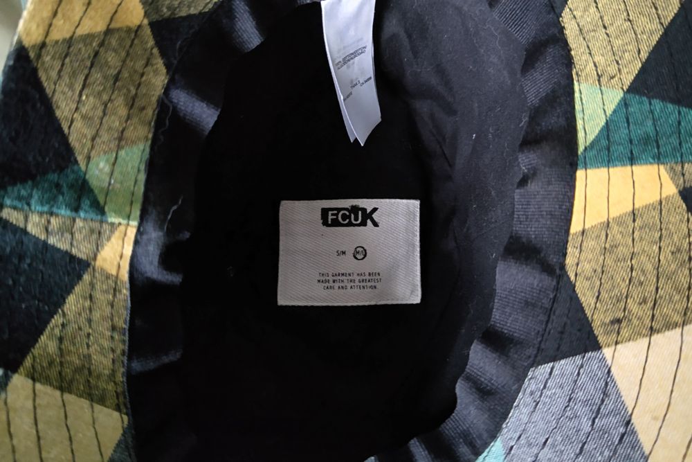Панама kangol ,fcuk 58, 55