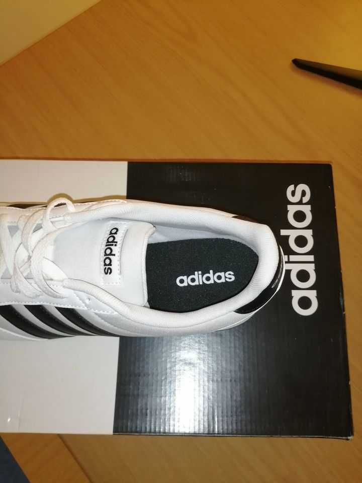 Sapatilhas Adidas - Novas e Originais