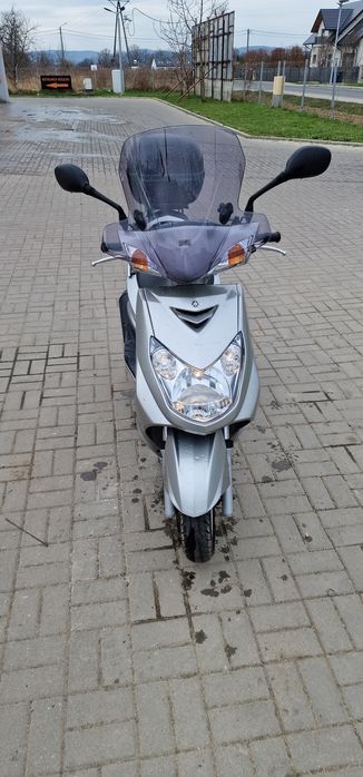 Yamaha Cygnus X 125 + 2 kaski