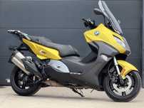 BMW C650 GT SPORT full opcja grzane kanapy i manetki ładowarka indukcja