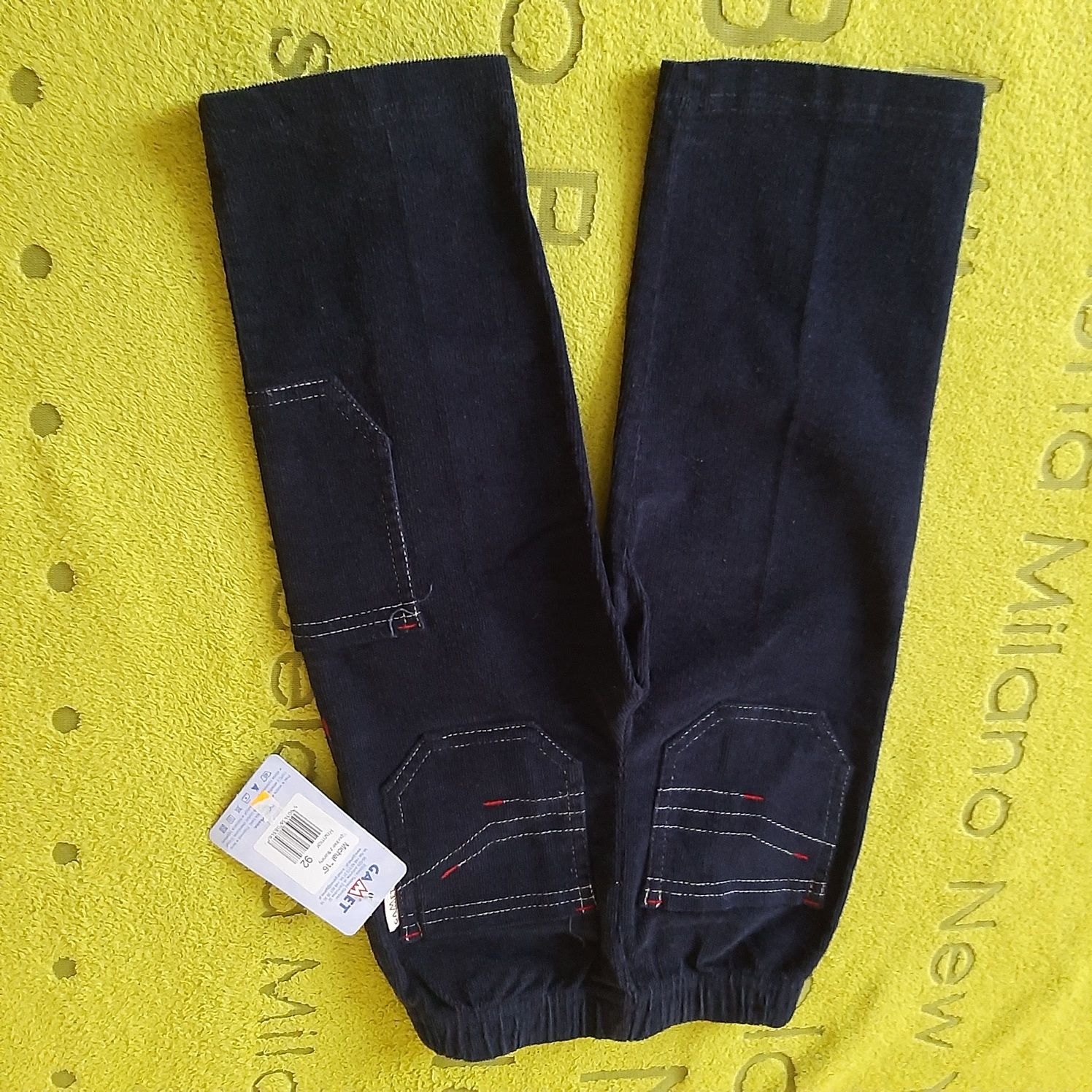 Spodnie sztruksy 92cm, Nowe