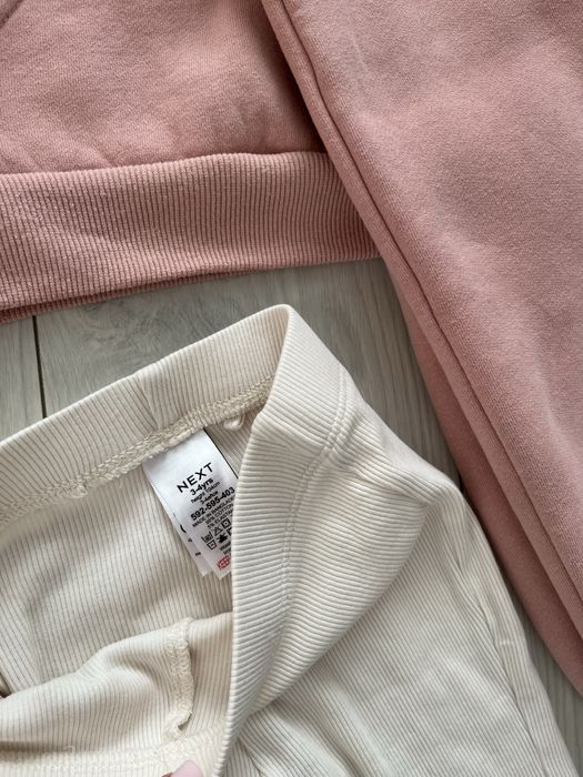 Лот одягу для дівчинки 3-4 роки 104