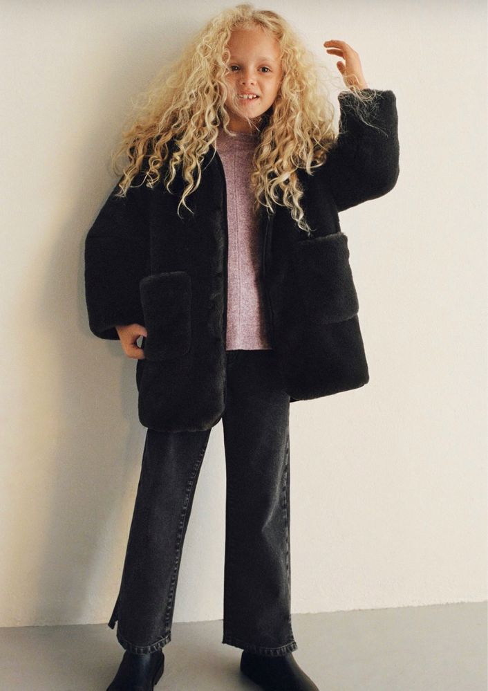 Куртка Пальто Zara двухсторонее 8 лет на девочку