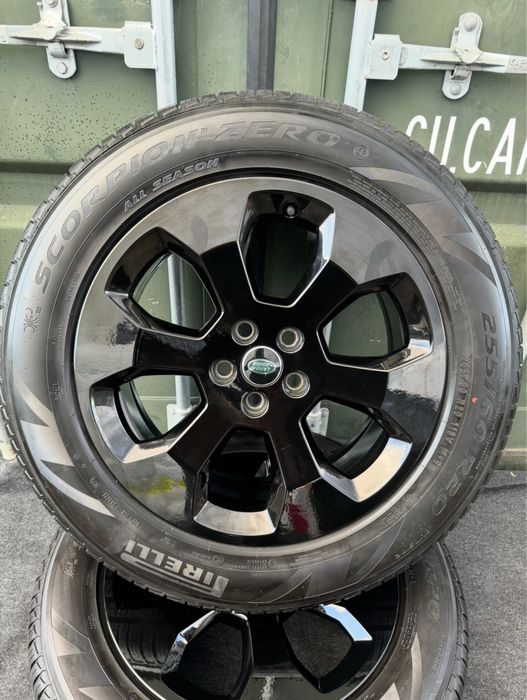 Nowe Koła Alufelgi Land Rover Defender 20” Pirelli 255/60/20 Oryginał