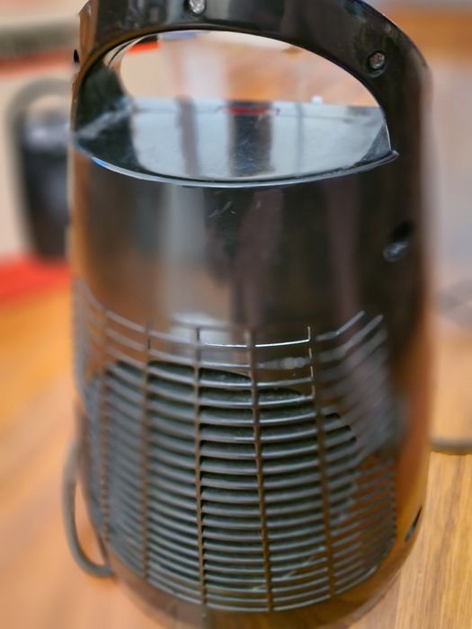 Електрообігрівач Тепловентилятор LIBERTON LCF-02  Робочий