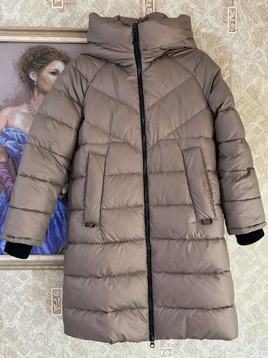 Зимове пальто,пуховик Nestta