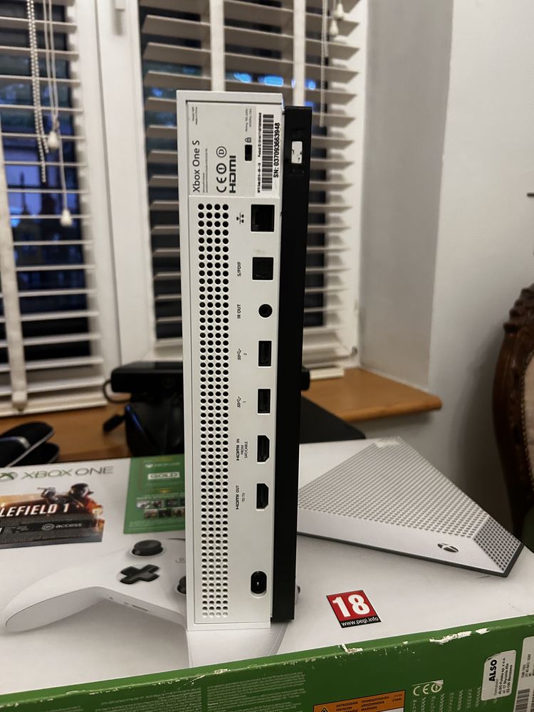 Xbox One S sprzedam i tyle
