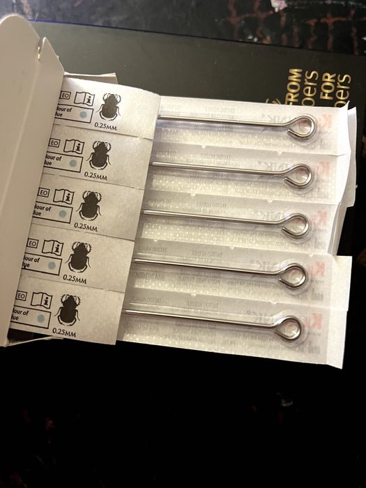 Agulhas de tatuagem stick and poke