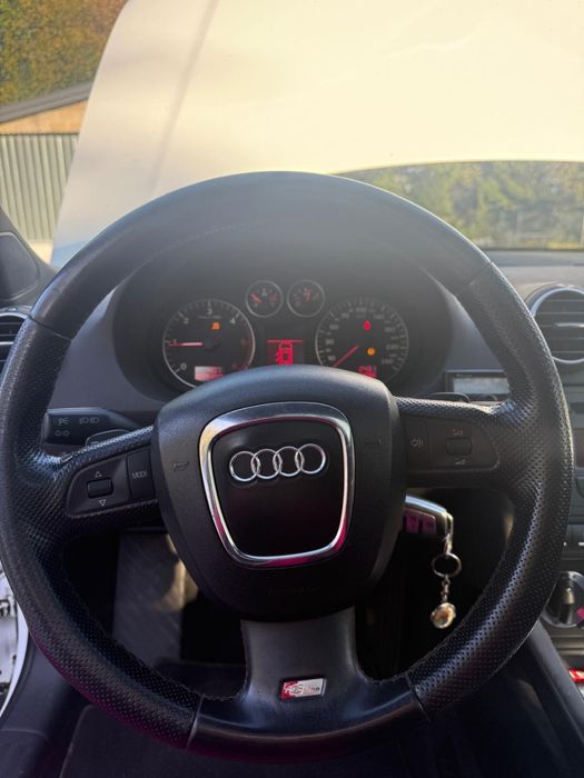 Audi A3 8p DSG bezwypadkowa