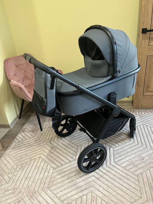 Дитячий візочок Carrello Ultimo