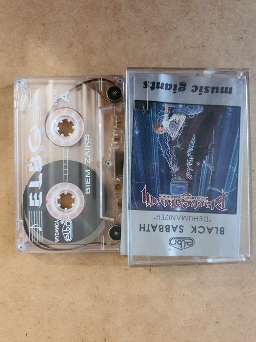 Black Sabbath Dehumanizer kaseta