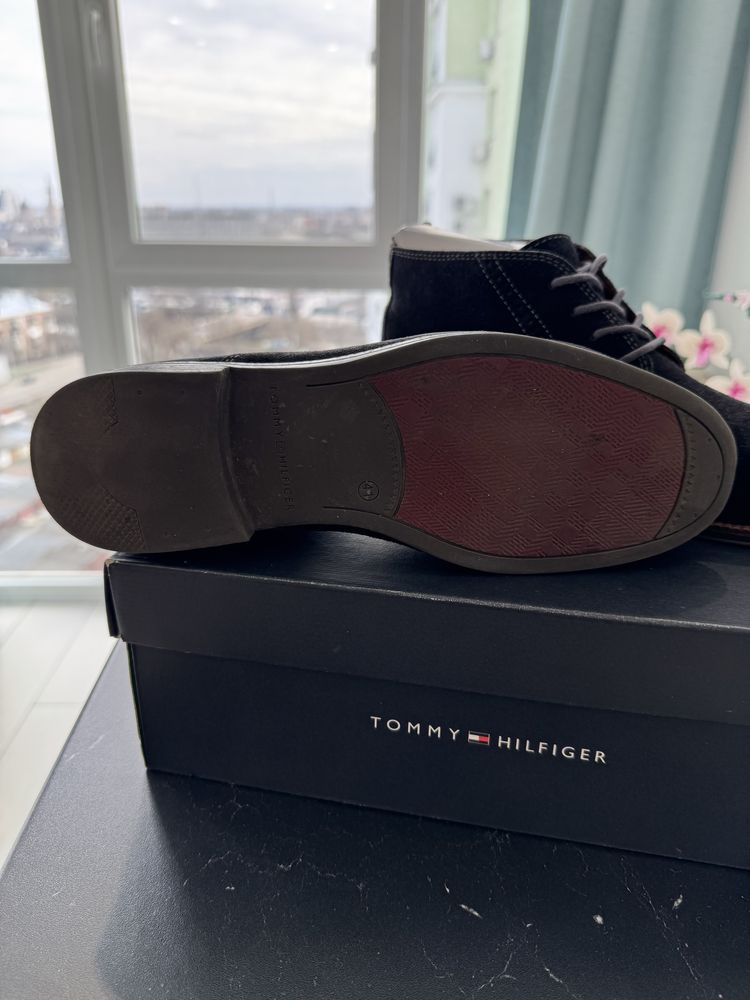 Ботинки Tommy Hilfiger размер 41