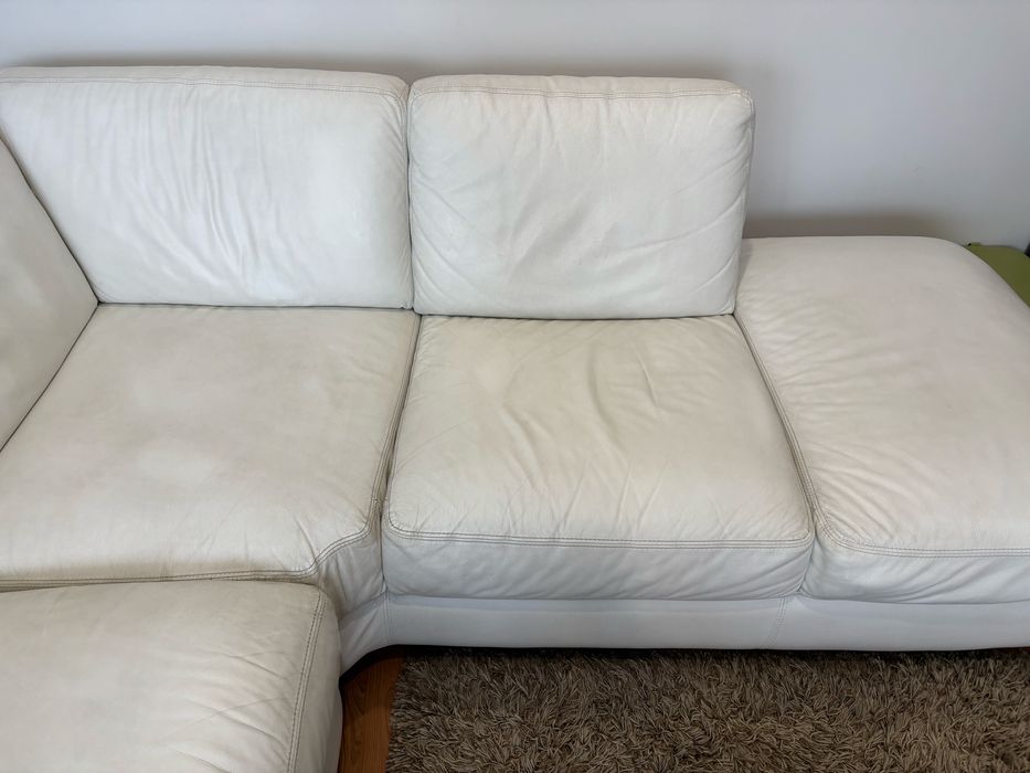 Sofa em pele chaise long da chateaux d’ax