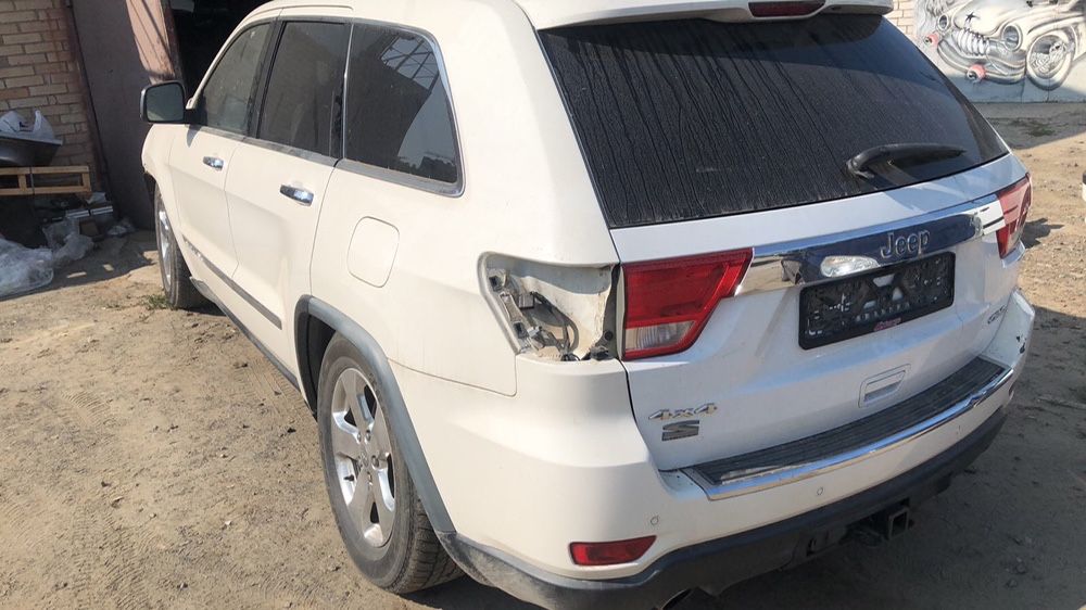 Разборка запчасти Jeep Grand Cherokee wk2