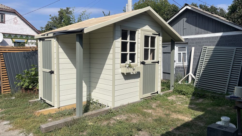 Гозподарскі будинки, сарай, хоз блок